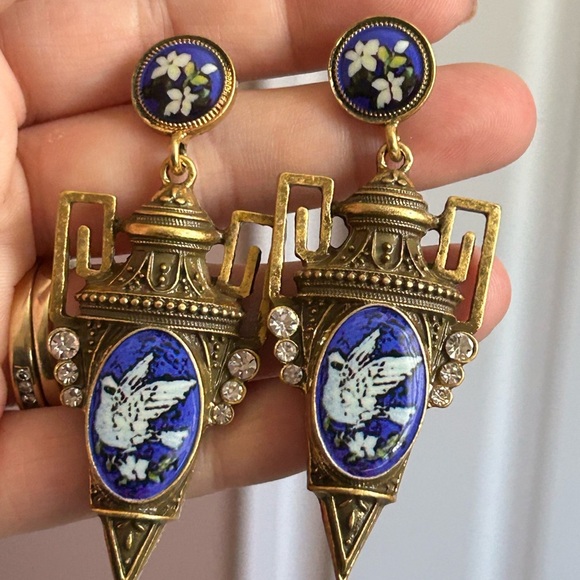4/$100 Moroccan dangle stud earrings with doves birds 🕊️ - Picture 6 of 6